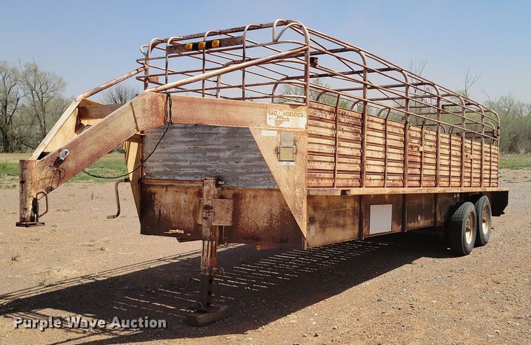 1983 Gooseneck  24X6 livestock trailer - KD9261
