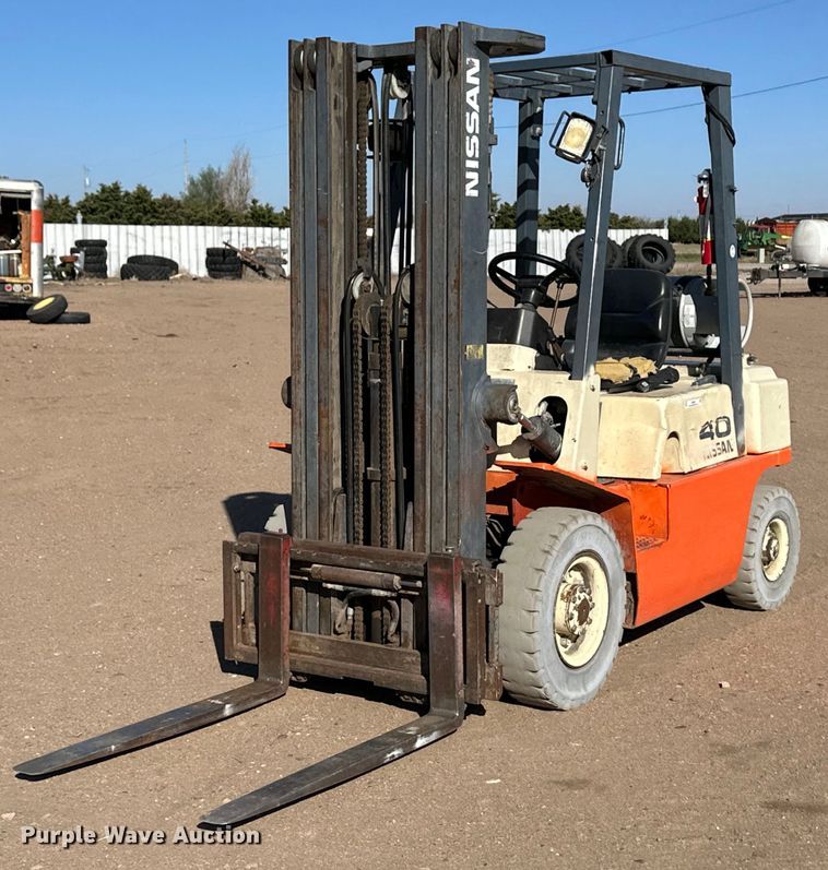 Nissan 40 forklift - OI9009