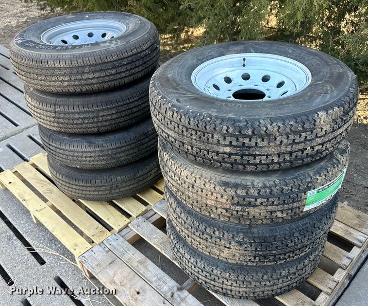 (8) trailer tires and wheels - OI9361