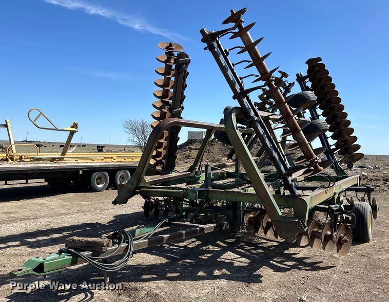 John Deere tandem disk - OI9417