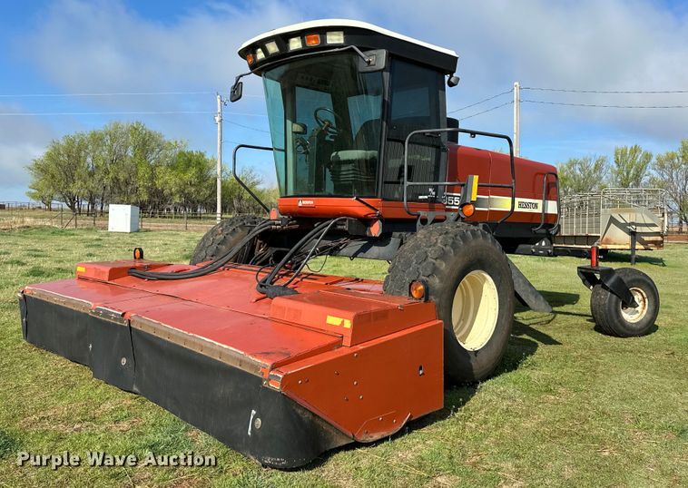 2002 Hesston  8550S swather / windrower - OM9350