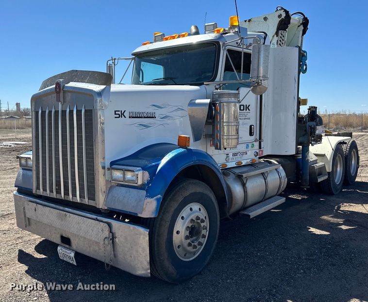 2009 Kenworth W900 crane truck - OI9324