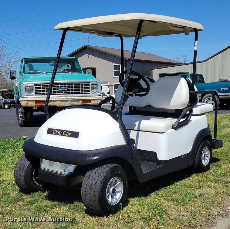 2009 Club Car Precedent golf cart - DR7995