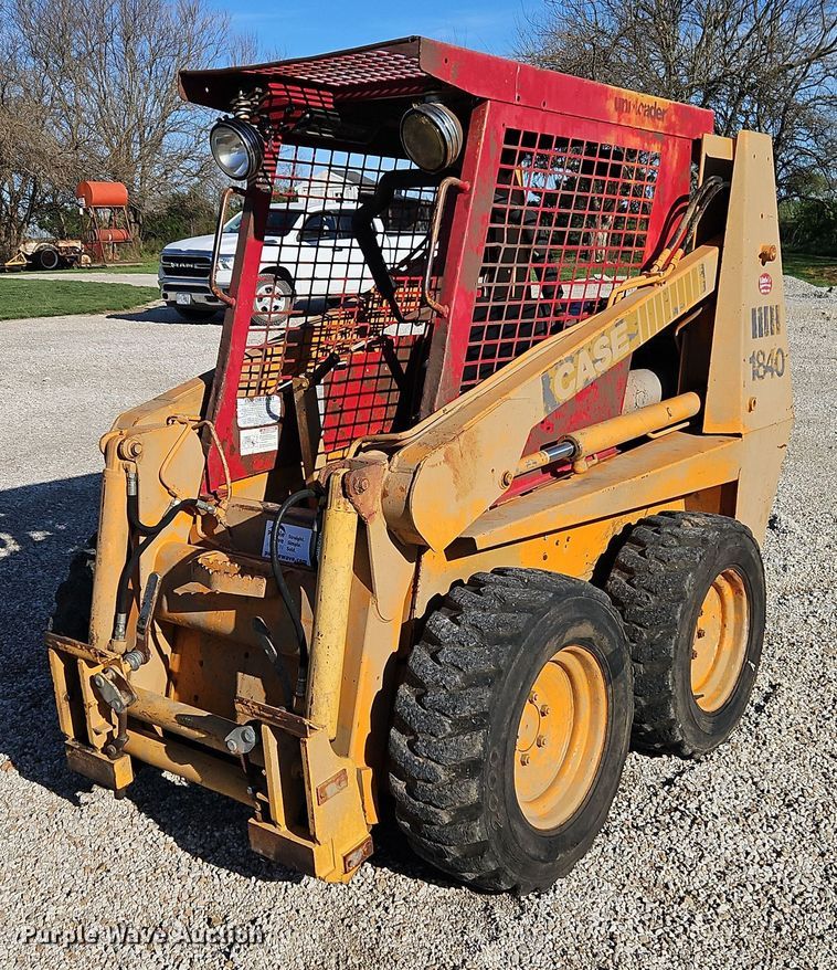 Case 1840 skid steer loader - DR8567