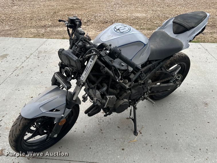 2023 Kawasaki EX400 motorcycle - EH6667