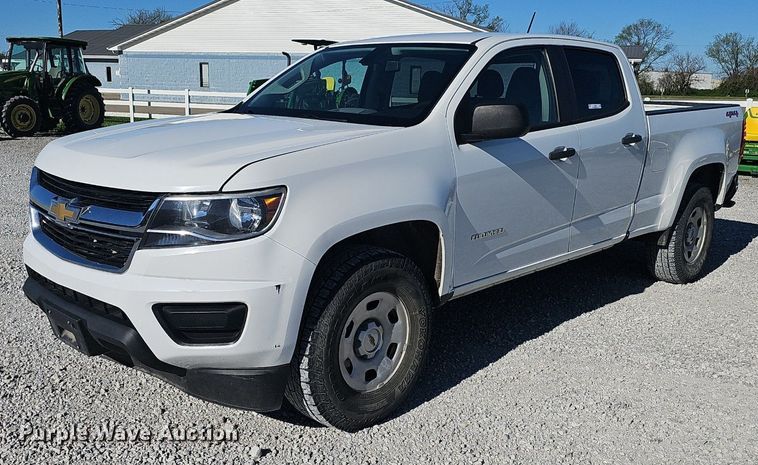 2016 Chevrolet  Colorado  Crew Cab pickup truck - EJ6254