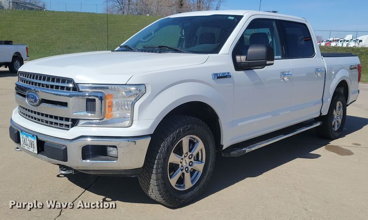 2018 Ford F150 XLT SuperCrew pickup truck - LC9953