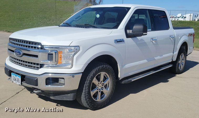 2018 Ford F150 XLT SuperCrew pickup truck - LC9954