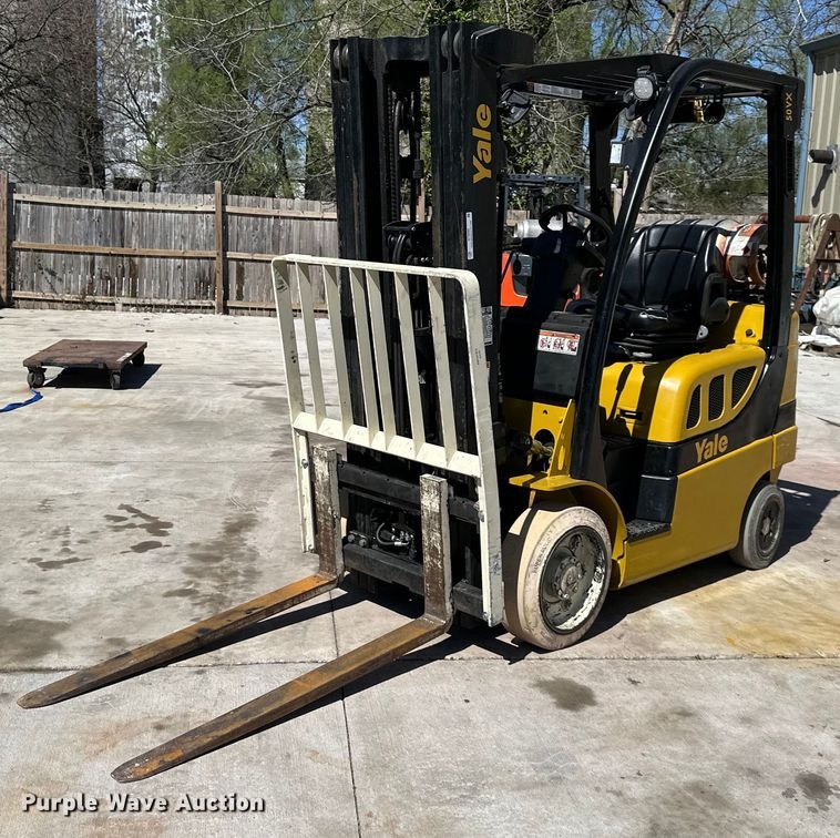 Yale GLC050VX forklift - NT9090