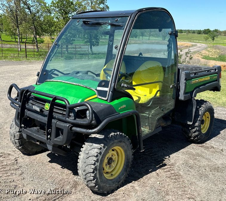 2010 John Deere  Gator 855 DSL utility vehicle - OM9472