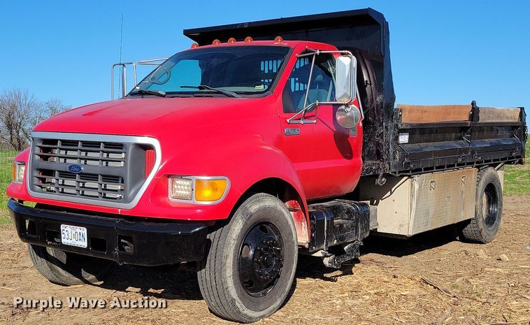 2000 Ford F650 Super Duty dump truck - DP1321