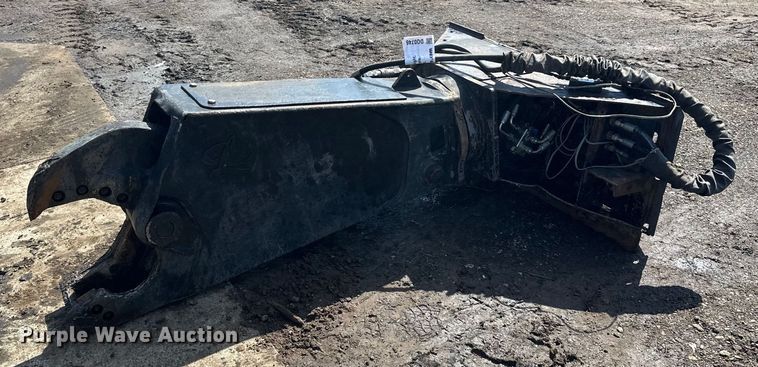 Labounty MSD 7R skid steer shear - DQ0746