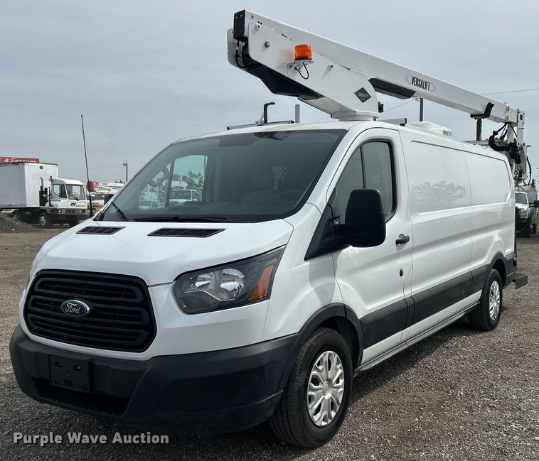 2019 Ford Transit 350 van with bucket lift - EG1399