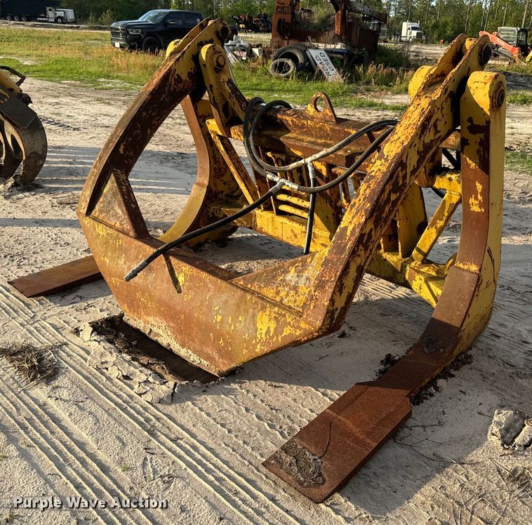 Wicker Machine WE950 log grapple - EH5410