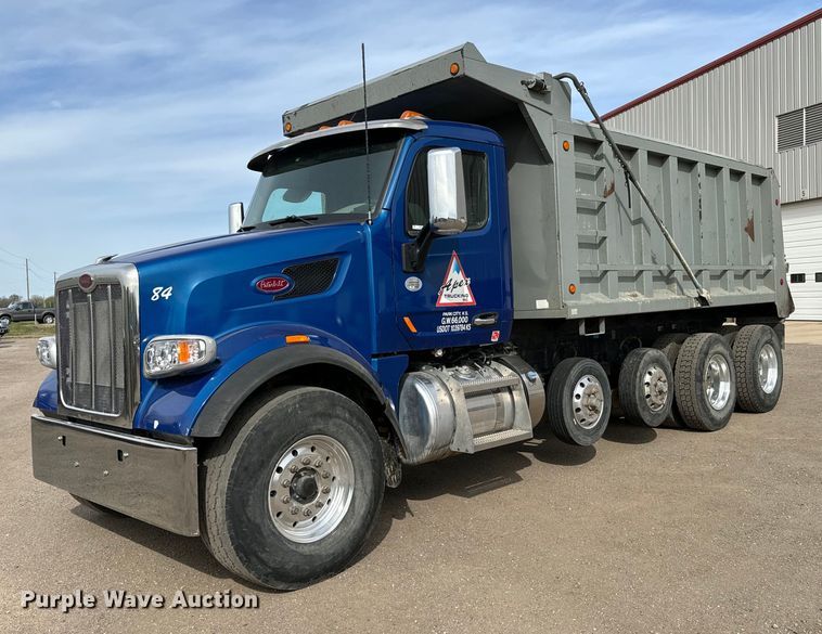 2018 Peterbilt 567 dump truck - NH9116