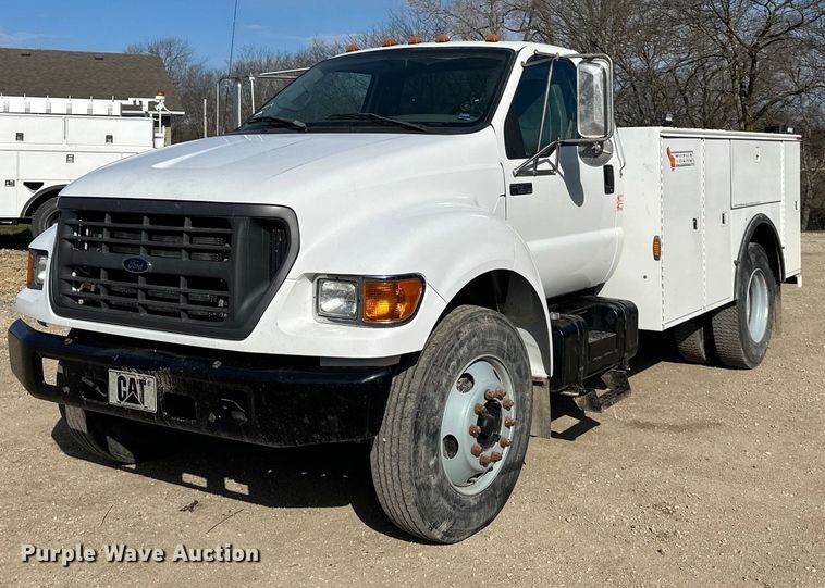 2000 Ford F650 Super Duty XL utility / service truck - NT9050