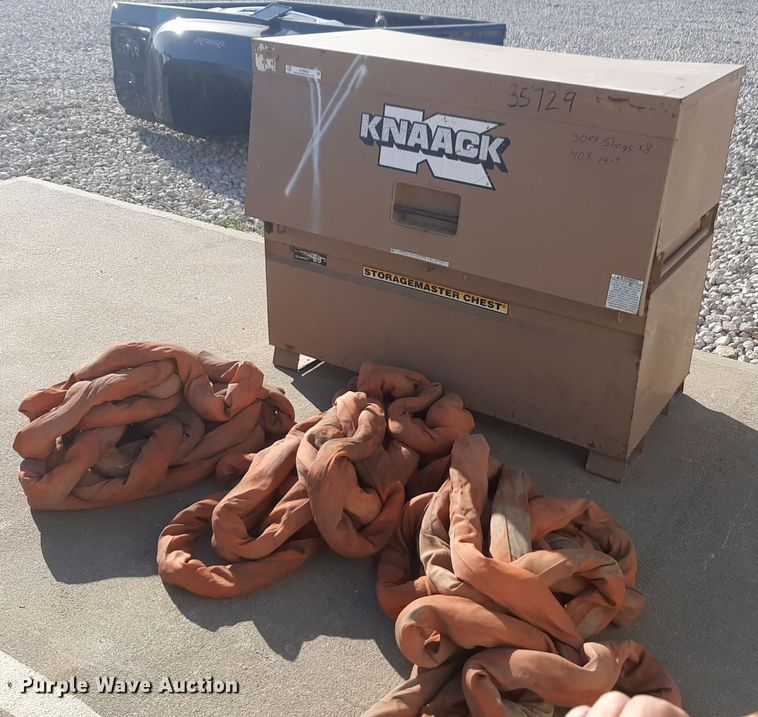Knaack job box and crane slings - NV9092