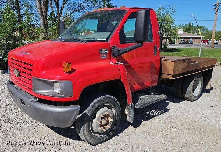 2008 Chevrolet C4500 flatbed truck - EI3728