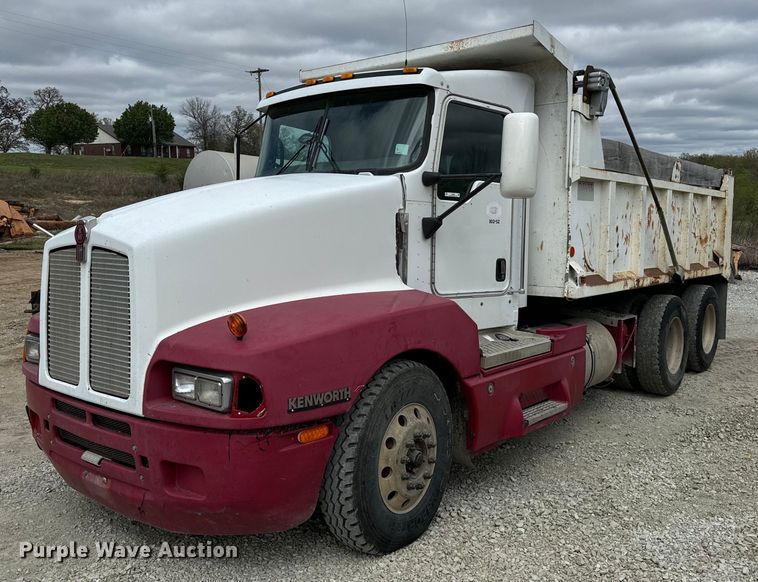 2007 Kenworth  T600 dump truck - EJ0406