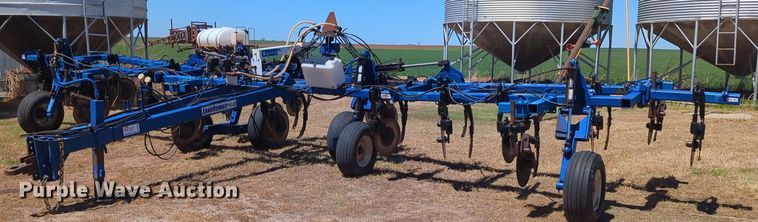 Blu-Jet LandRunner NH3 applicator - DN3835