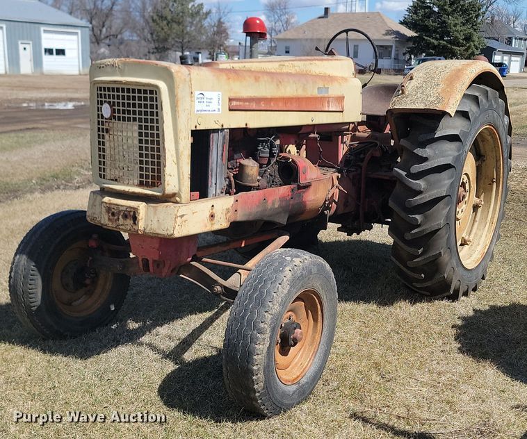 Cockshutt 550 tractor - DP5672