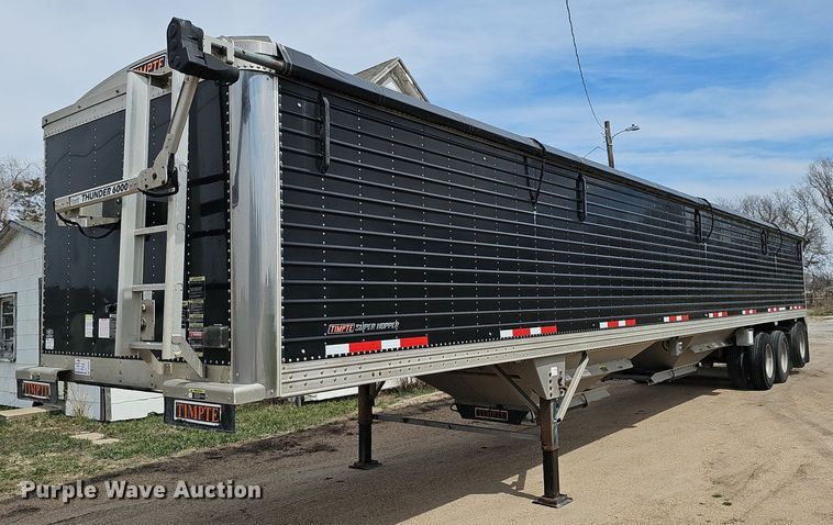 2017 Timpte Super Hopper grain trailer - DQ8692