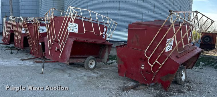 (3) Feed Train Gray Fox 145 creep feeders - DR7919