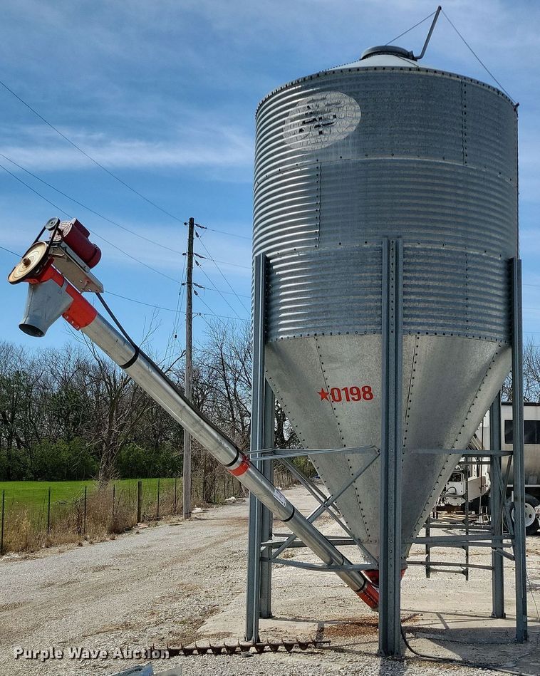 AP grain bin - DR7941