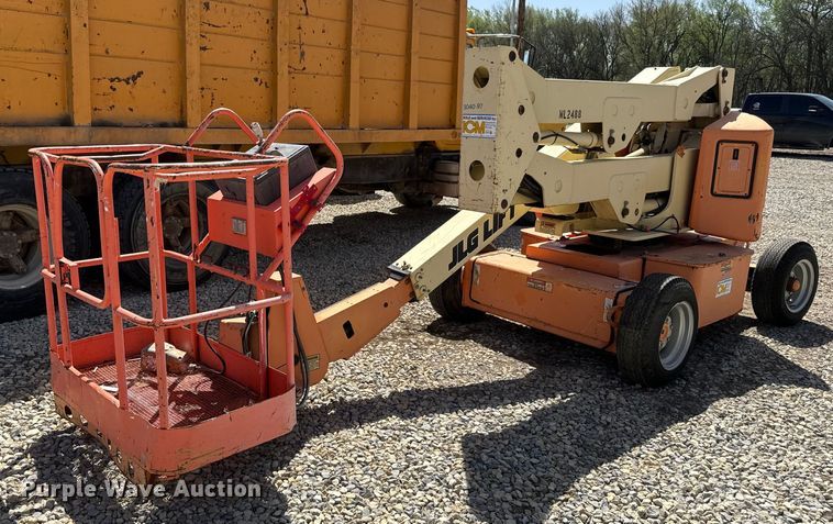 1996 JLG 40Electric  boom lift - EH5453
