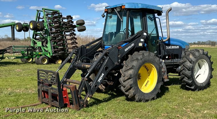 1999 New Holland TV140 bi-directional tractor - ND9219