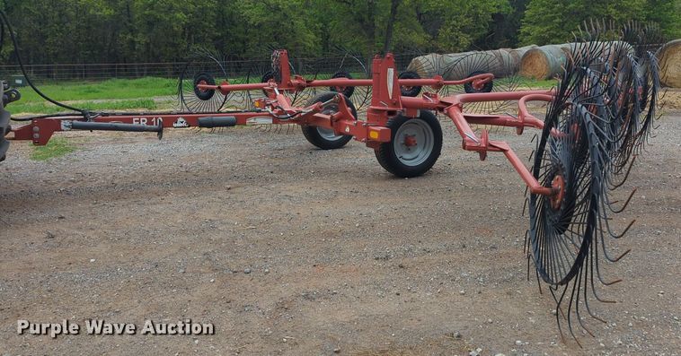 Rhino ER10 hay rake - NZ9599
