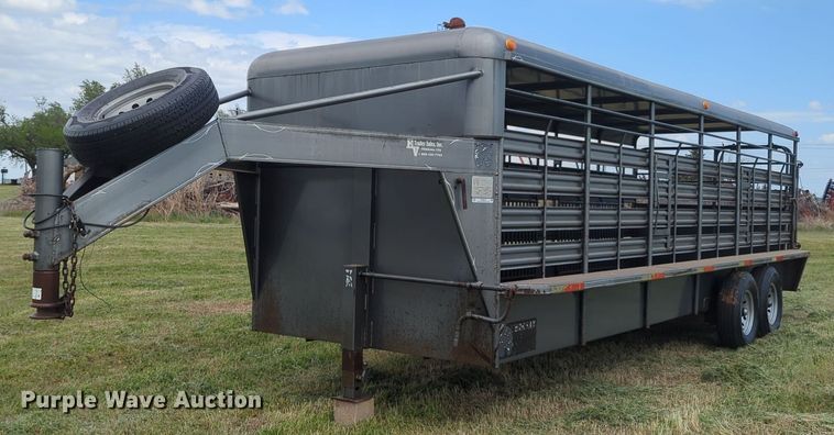 2000 WW livestock trailer - NZ9633