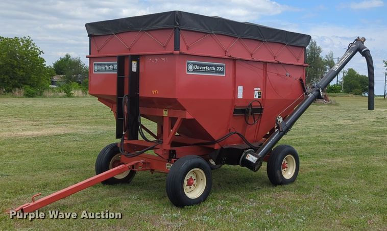 Unverferth 235 grain cart - NZ9634