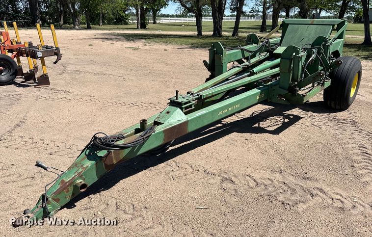 John Deere 530 implement dolly - OI9086