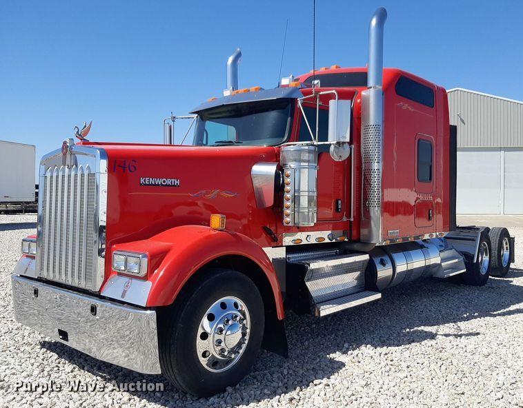 2018 Kenworth W900 semi truck - DQ6991