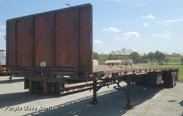 1985 Utility Trailer flatbed trailer - EJ7920