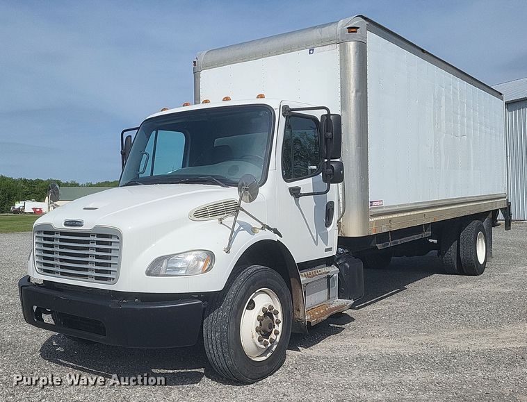 2012 Freightliner  Business Class M2 box truck - EJ7948