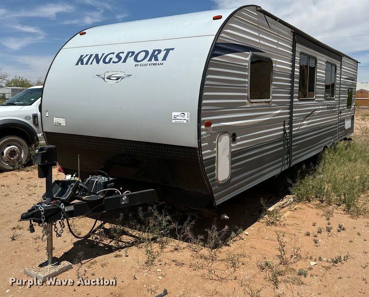2018 Gulf Stream Kingsport camper - DG4418