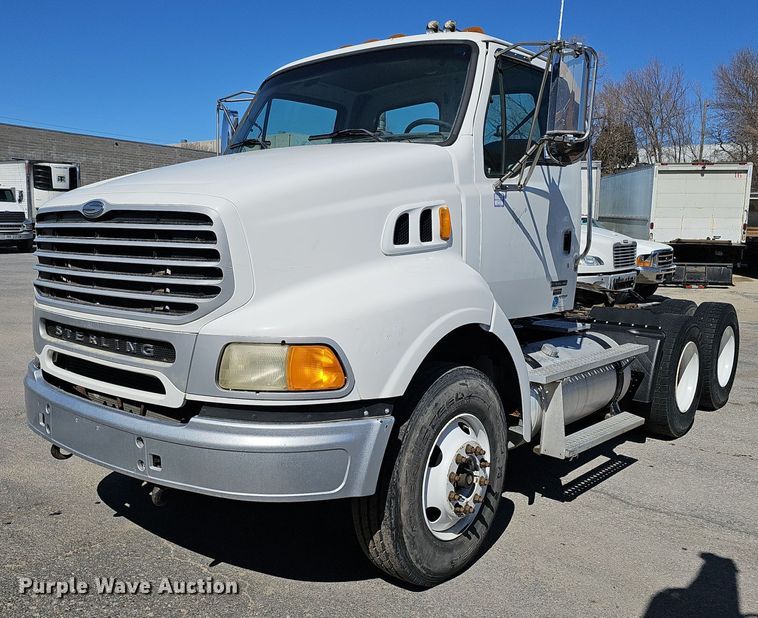 2007 Sterling A9500 semi truck - DQ8608