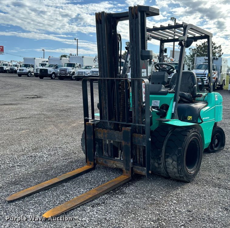 Mitsubishi  FG30N forklift - EG1441