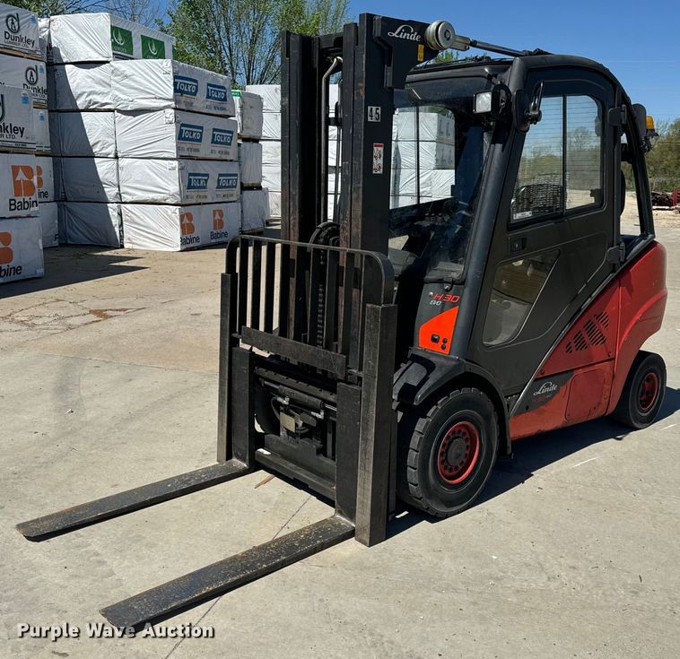 2015 Linde H30D forklift - EH6689