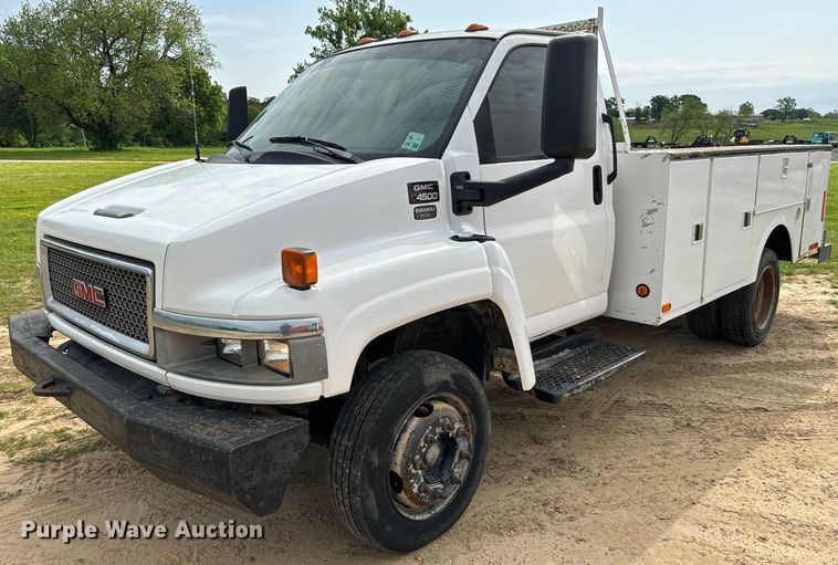 2003 GMC C4500 utility / service truck - EJ0588