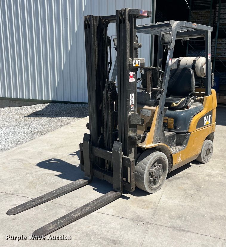 Caterpillar C4000 forklift - LD9508