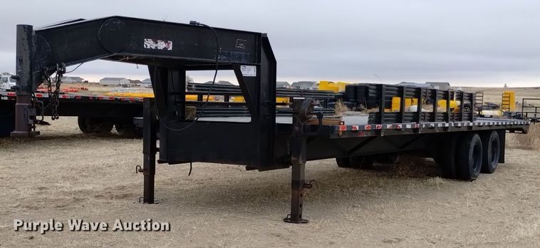 1998 West Wind equipment trailer - DQ6076