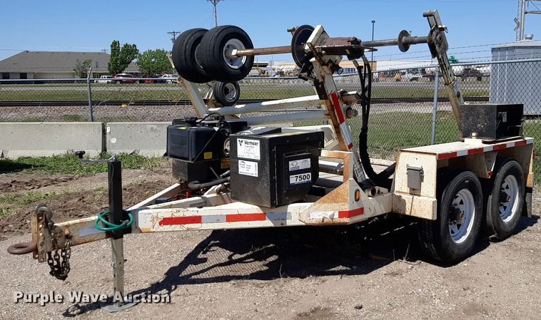 2012 Larson 7500 reel trailer - DQ6965