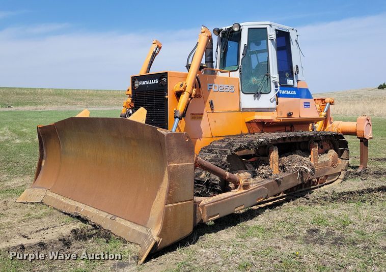 1997 Fiat-Allis FD255-1T dozer - DR4286