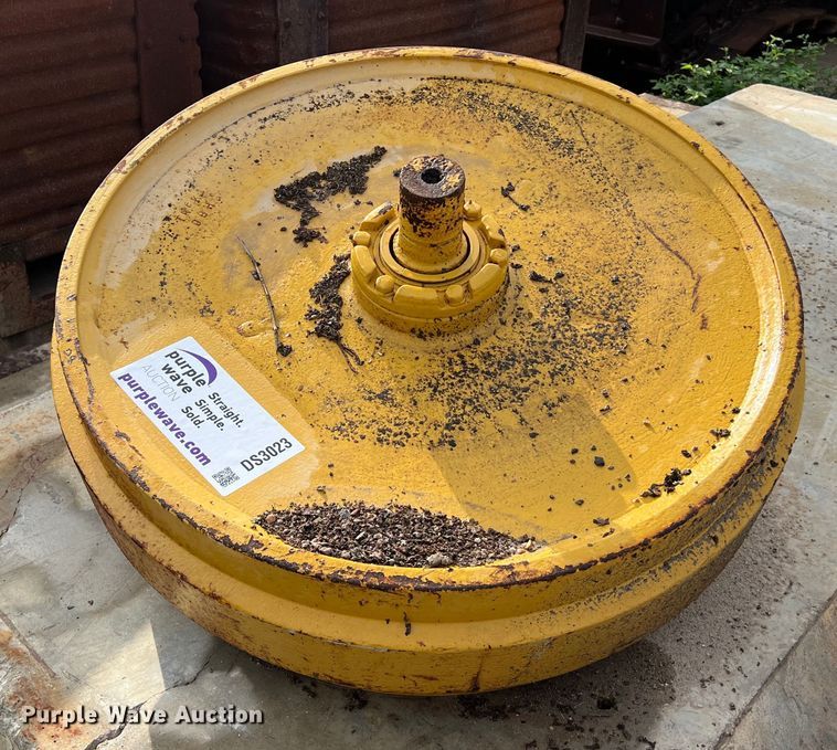 Dozer idler - DS3023