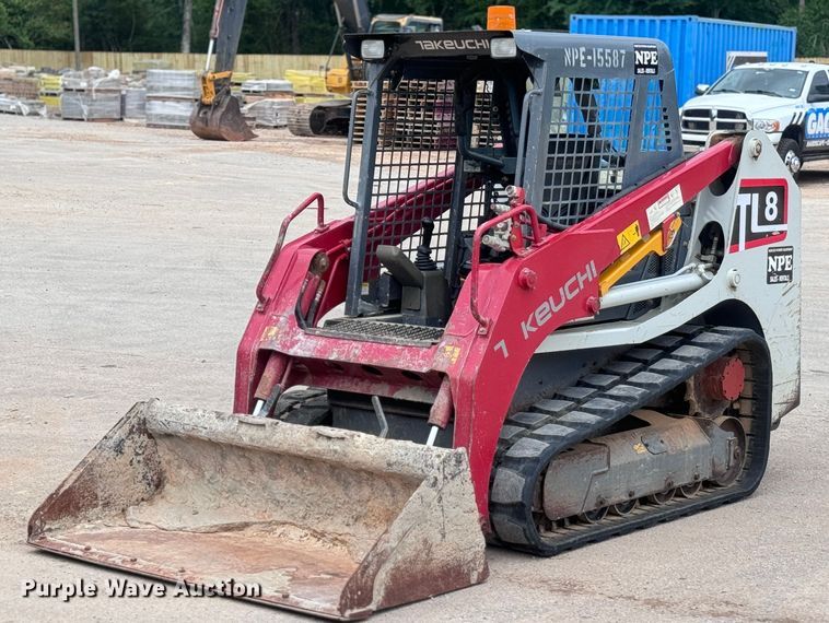 2019 Takeuchi TL8 tracked skid steer loader - DU3003