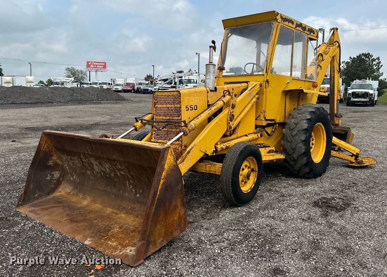 1975 Ford 550 backhoe - EG1514