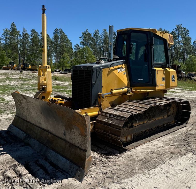 2012 John Deere  700J LGP dozer - EH5425